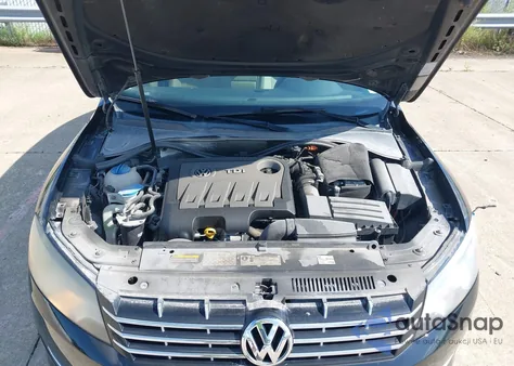 2014 Volkswagen Passat 2.0L Tdi Se из США, поврежденный, VIN 1VWBN7A30EC082729